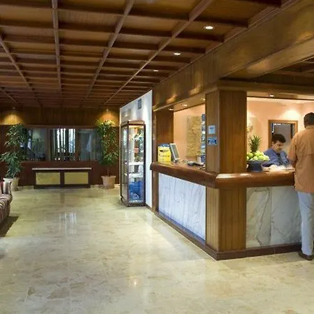 Aparthotel Grupotel Nilo & 4*